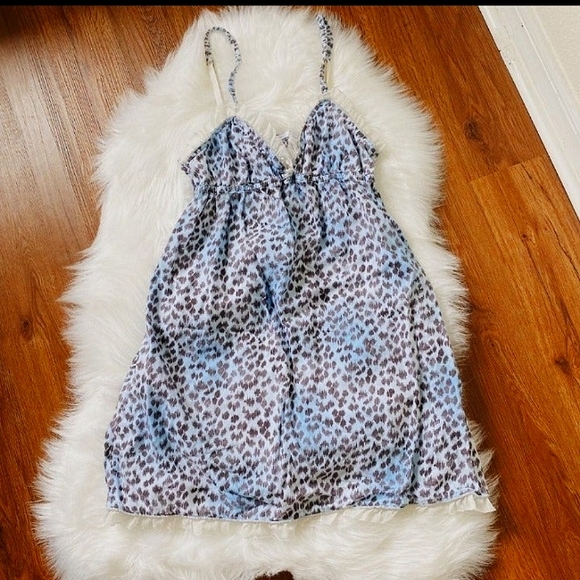 Victoria's Secret Leopard Nighty - Picture 1 of 3